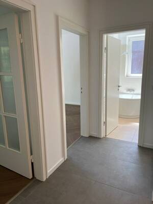 Elegante 3 Zimmer Wohnung in Hamburg Lokstedt – 22529 Hamburg – Vorschaubild 6