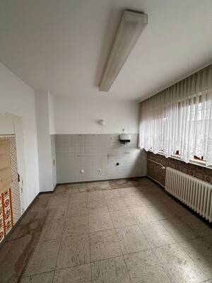 Renovierungsbedürftig aber mit viel Platz , großem Garten und Doppelgarage! – 44289 Dortmund – Vorschaubild 4