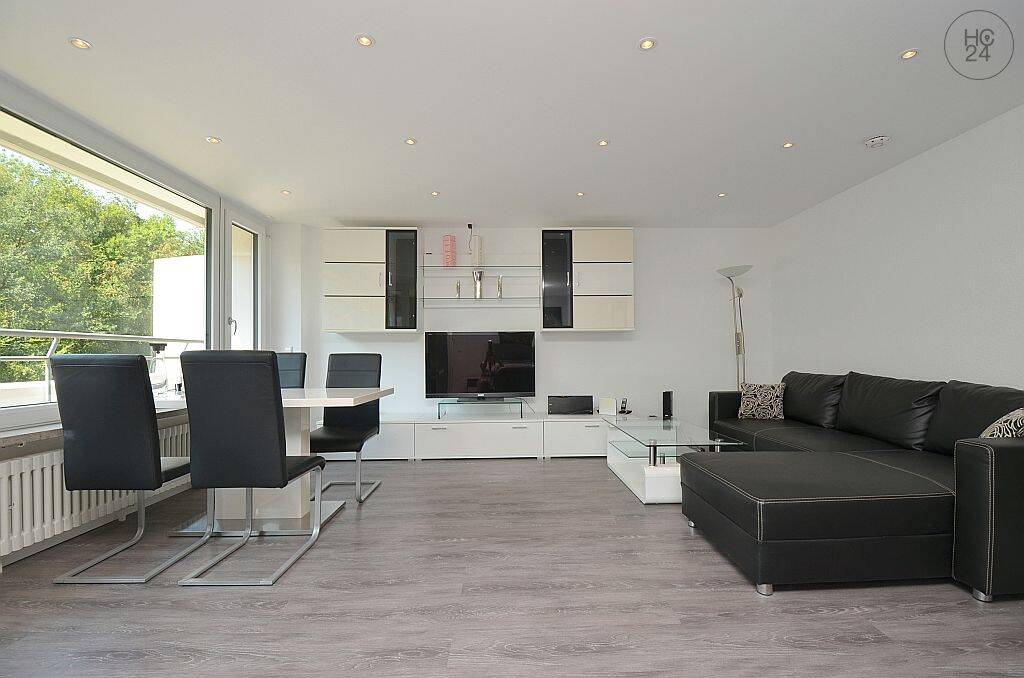 Modern möblierte Wohnung mit Klimaanlage, Internet und TG-Stellplatz in Stuttgart Asemwald