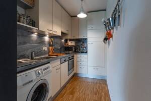 **Wohnen in "Uptown Munich" - nähe Olympiapark: Charmante 2-Zimmer-Wohnung** – 80992 München – Vorschaubild 2