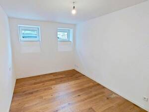 Moderne und geräumige 3,5-Zimmer-Wohnung mit TERRASSE und EINBAUKÜCHE im Stuttgarter Westen – 70176 Stuttgart – Vorschaubild 7