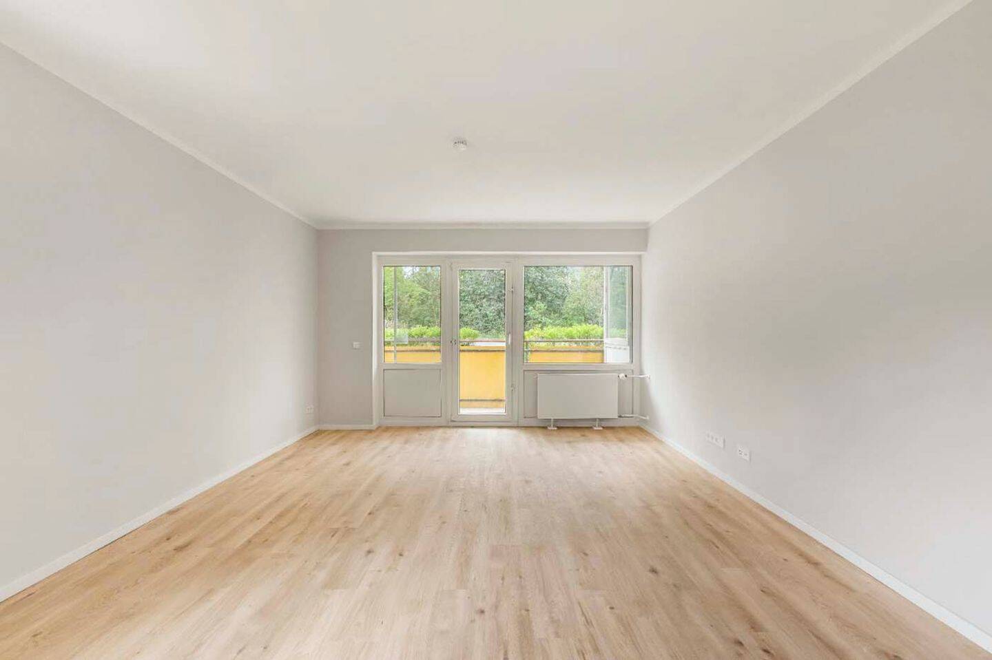Erstbezug nach Sanierung - Bezugsfreie 3-Zimmer Wohnung in grüner Lage von Wuppertal
