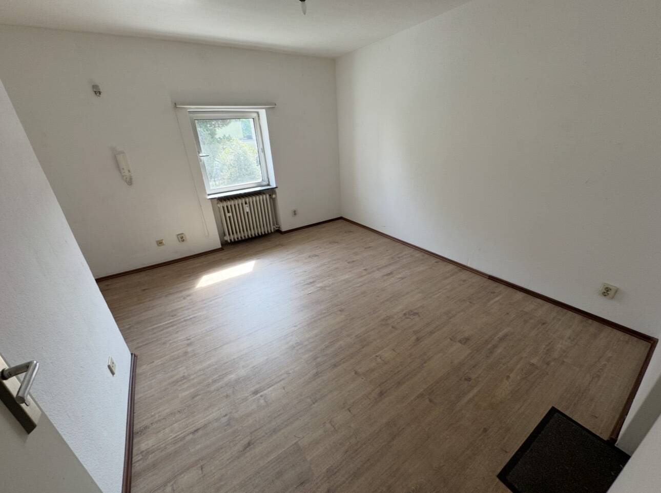 3-Zimmer-Wohnung mit separatem Apartment und Gartenmitnutzung – Leverkusen – Vorschaubild 4