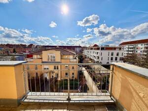 Lichtdurchflutetes 3-Zimmer-Penthouse mit Dachterrasse und TG-Stellplatz – 1309 Dresden – Vorschaubild 7