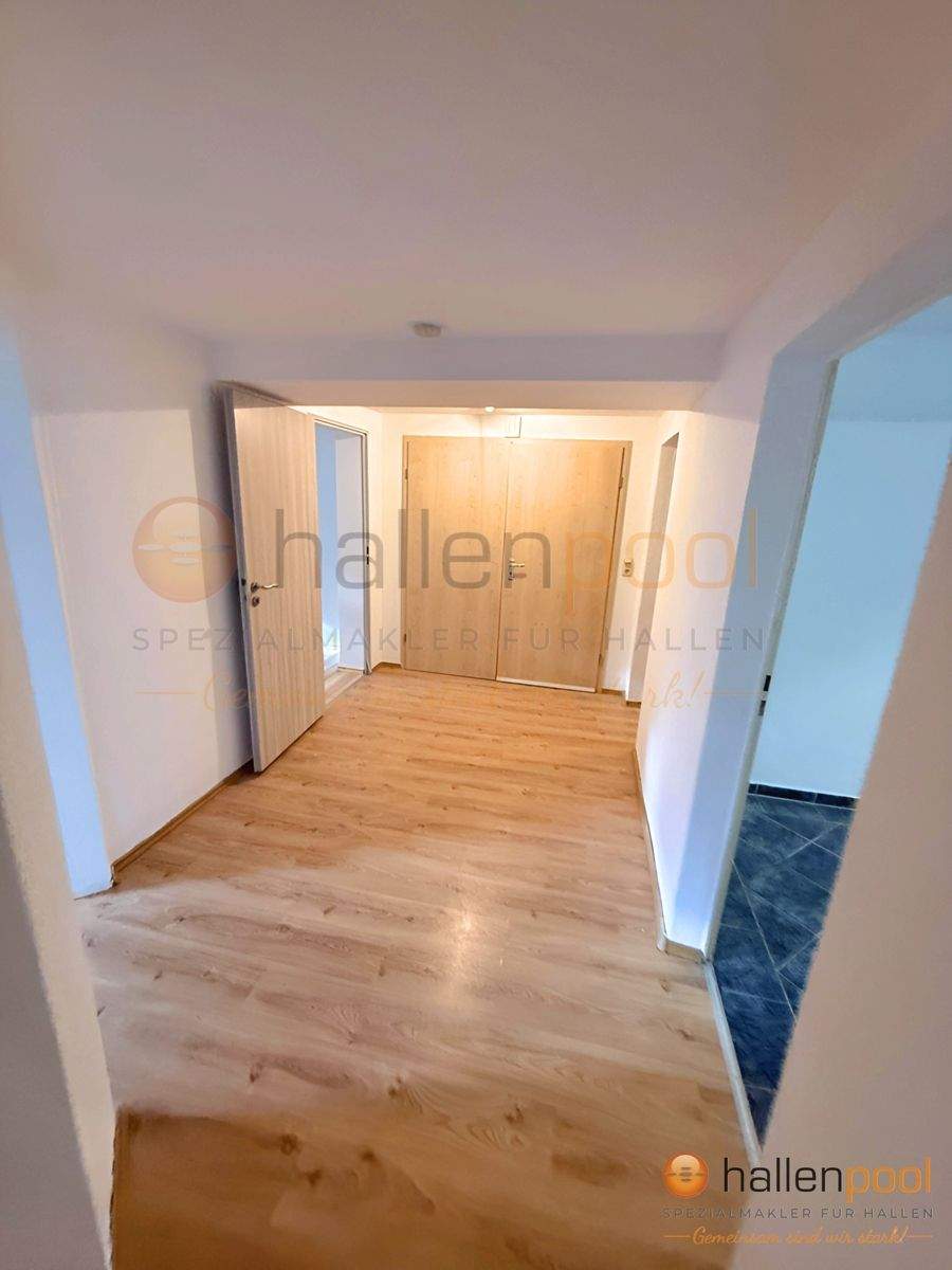 Mehrfamilienhaus mit 4 Einheiten, Garten & 2 Garagen in Essenbach *PROVISIONSFREI* – Essenbach – Vorschaubild 2