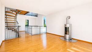 Privates Refugium mit Galerie, Kamin und eingewachsenem Garten – 60435 Frankfurt am Main – Vorschaubild 6