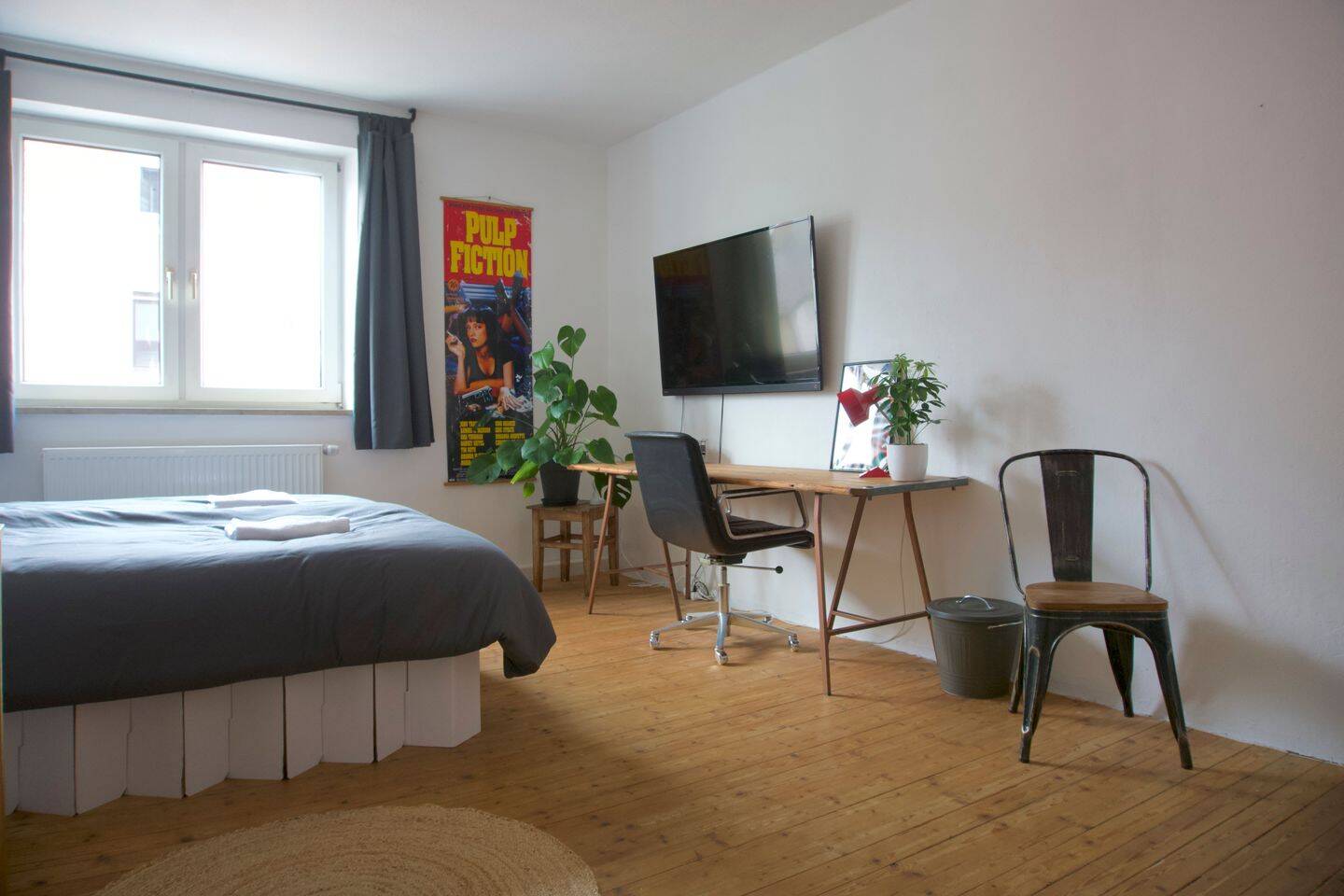 Stilvolles möbliertes WG-Zimmer (18 m2) – ideal für Berufstätige / Übergang – Regensburg – Vorschaubild 2