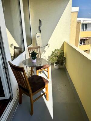 3,5 ZKBB-Wohnung mit PKW-Stellplatz