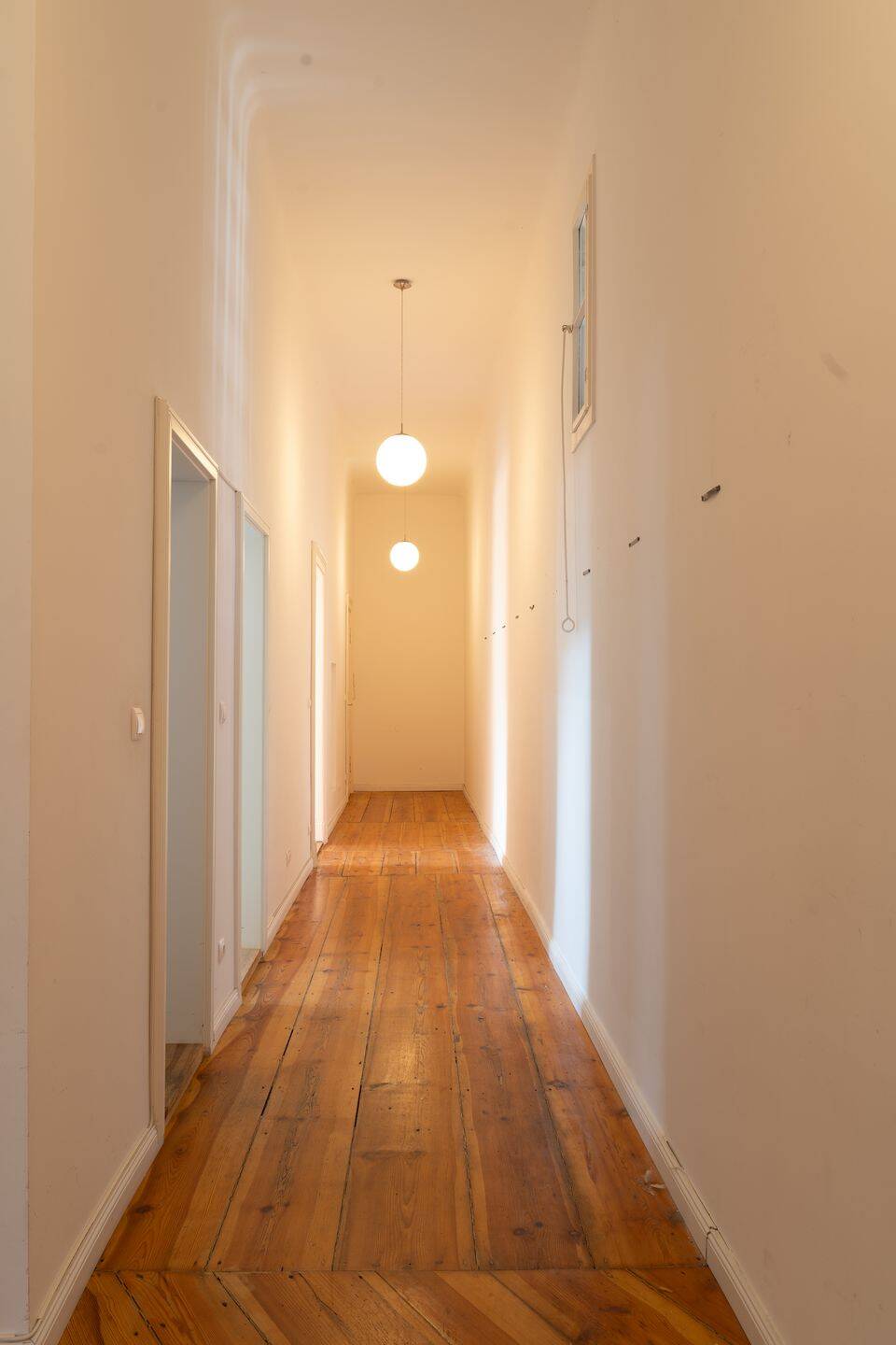 Hammer: 292 m² Traum am Tempelhofer Ufer in Kreuzberg. Hochattraktiver Preis, sehr vielseitig. – Berlin – Vorschaubild 8
