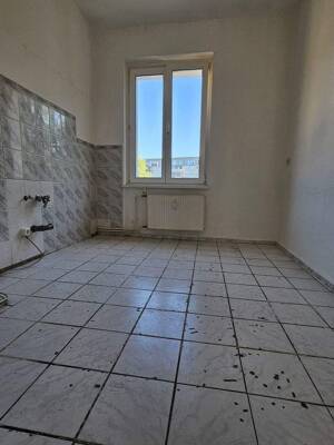 Terrassenartiger Balkon / Ruhige Radstraßenlage, verschiedene 3-Zi.-Altbauwohnung mit Südbalkon – 10243 Berlin – Vorschaubild 5