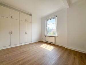 Großzügige Wohnung mit zwei großen Balkonen – 22609 Hamburg – Vorschaubild 8