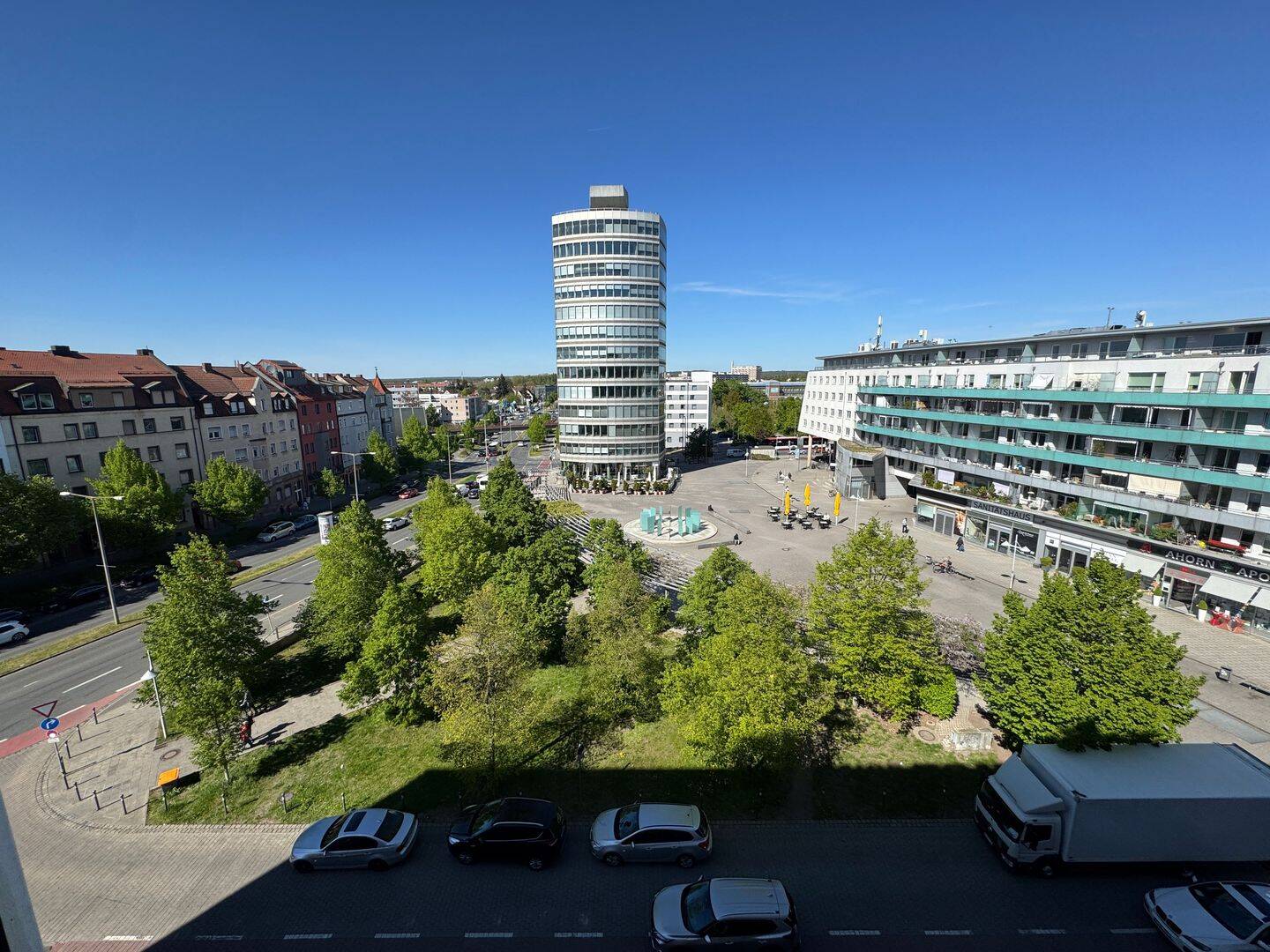 Sanierungsbedürftige 3 Zimmer Wohnung am NordOst- Bahnhof mit Potential – Nürnberg – Vorschaubild 2