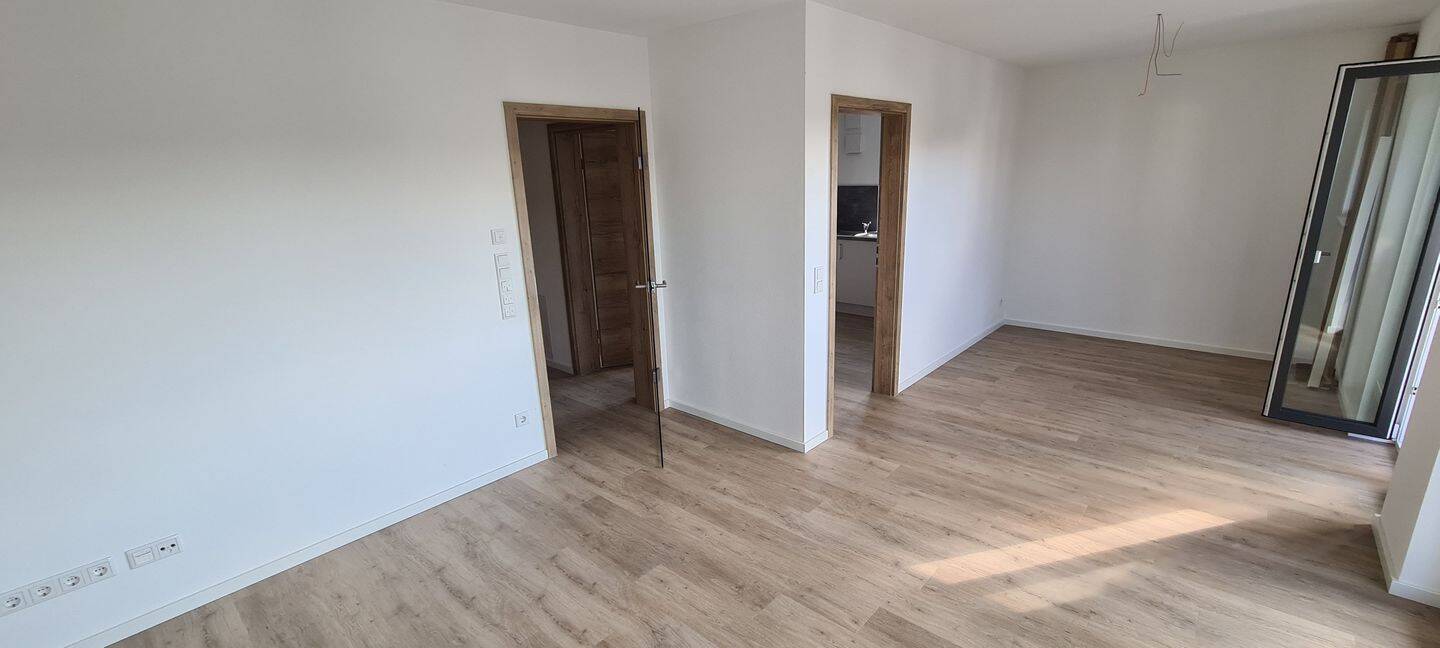 Helle 2 Zi. EG-Whg. mit Einbauküche und Balkon in Reichertshausen – Reichertshausen – Vorschaubild 6