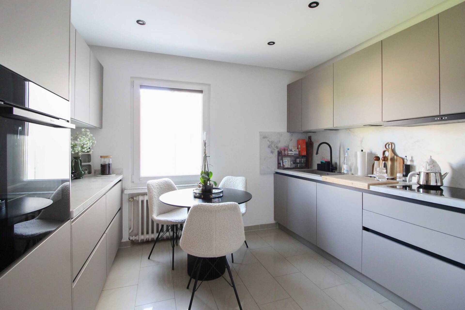 Mehrfamilienhaus in 53842 Troisdorf mit 558,19 m² kaufen