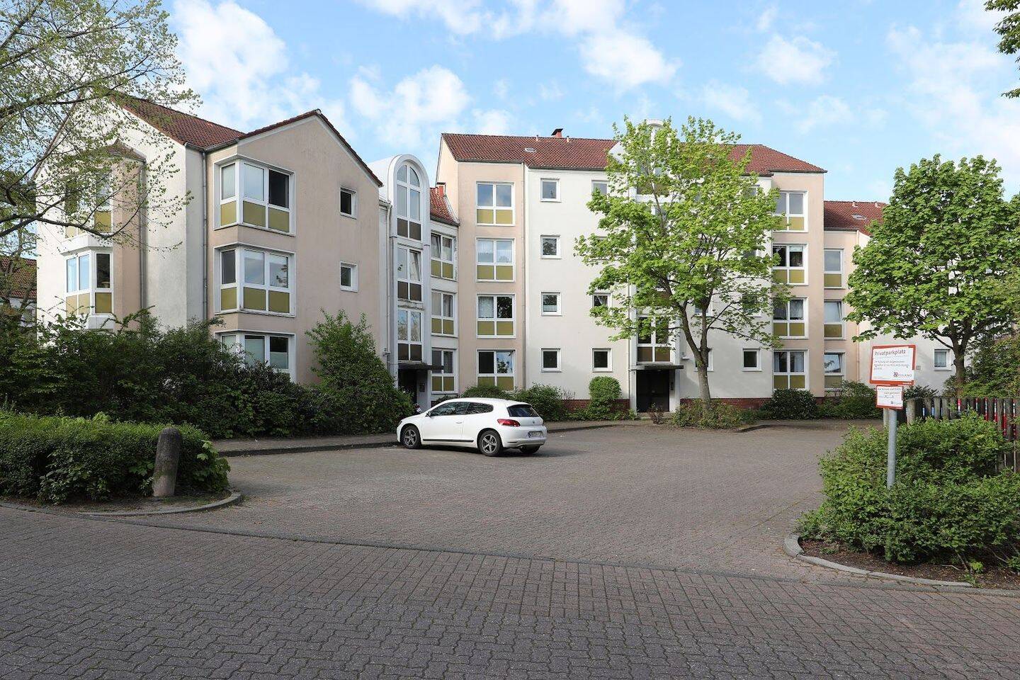Schöne Wohnung in ruhiger Lage - WBS mit 70m² benötigt // 1.OG. Rechts – Wolfsburg – Vorschaubild 3