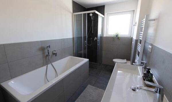 Terrassenwohnung in 91413 Neustadt an der Aisch mit 94 m² kaufen