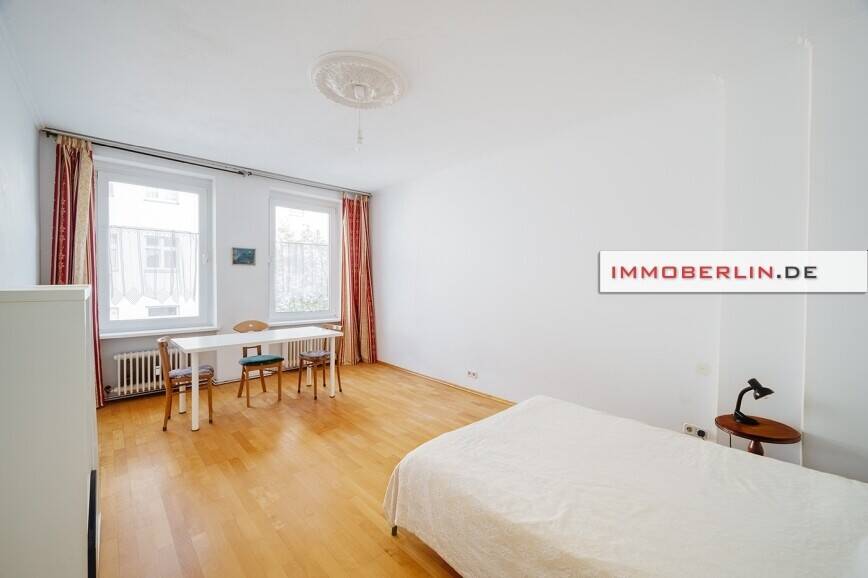 IMMOBERLIN.DE - Ruhige Altbauwohnung mit hellem Ambiente im Schillerkiez – Berlin – Bild 1 von 9