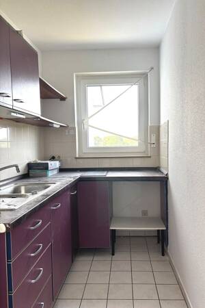 Frei: 2-Zimmer-Eigentusmwohnung mit Balkon und Garage – 71397 Leutenbach – Vorschaubild 4