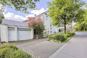 Ankommen und wohlfühlen - Großzügiges Zuhause mit Garten und Einliegerwohnung in Bonn-Ückesdorf – 53125 Bonn – Vorschaubild 6