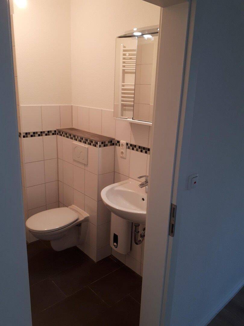 Barrierefreier Bungalow im Wohn und Industriegebiet Nähe Autobahn A1 – Lübeck – Vorschaubild 6