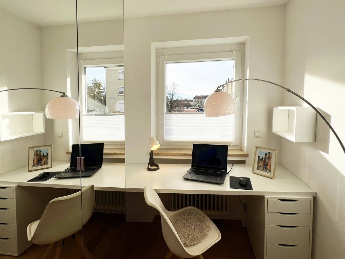 Möblierte 4-Zimmer Wohnung mit zwei Balkonen in München-Freimann – München – Vorschaubild 9