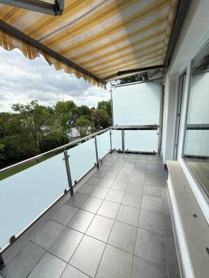 Gepflegte, helle 3,5-Zimmer-Wohnung mit Balkon, Aufzug & Grünblick am Gervinuspark – 45144 Essen – Vorschaubild 7