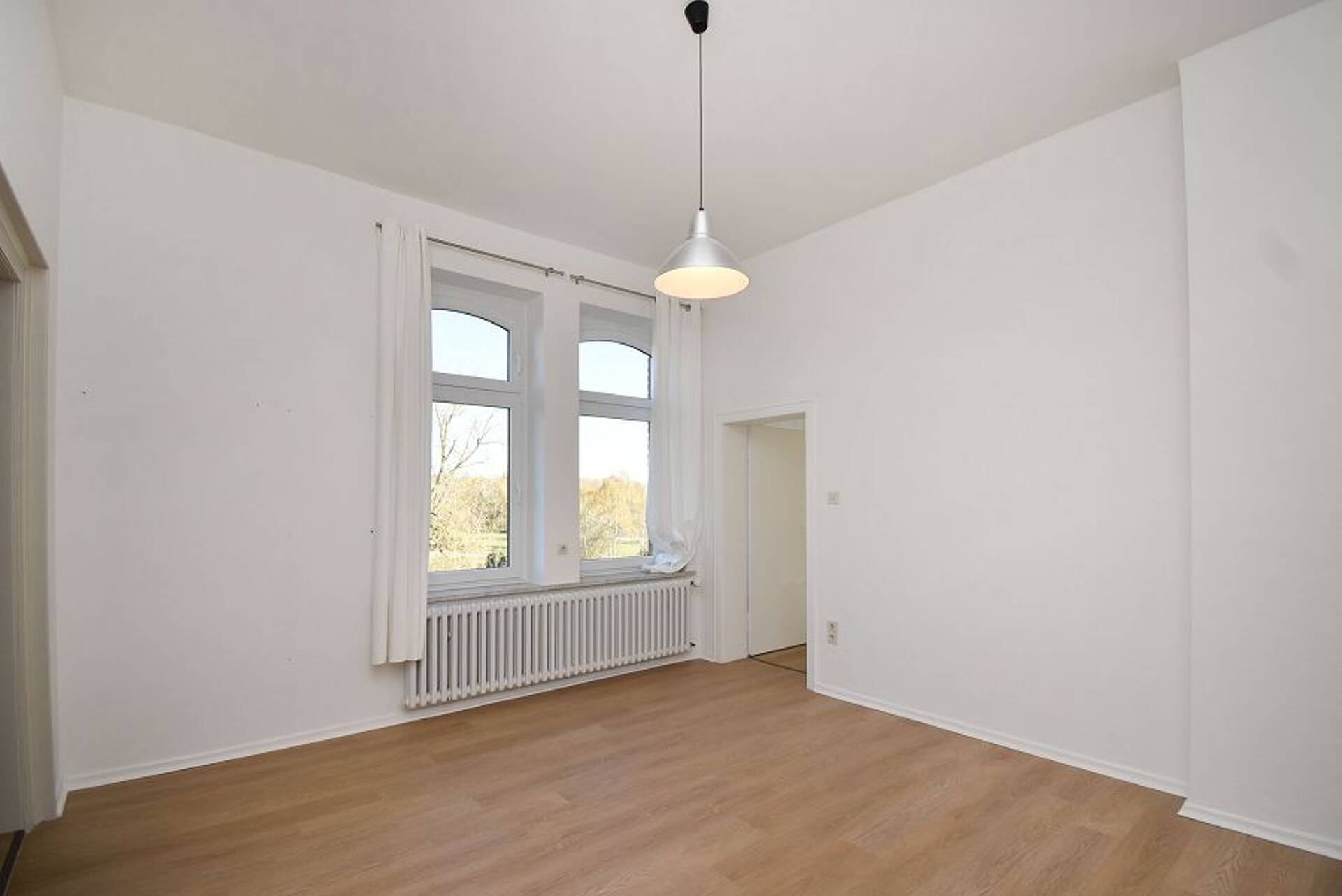 Einfamilienhaus in 38315 Hornburg, Kreis Wolfenbüttel mit 360 m² kaufen