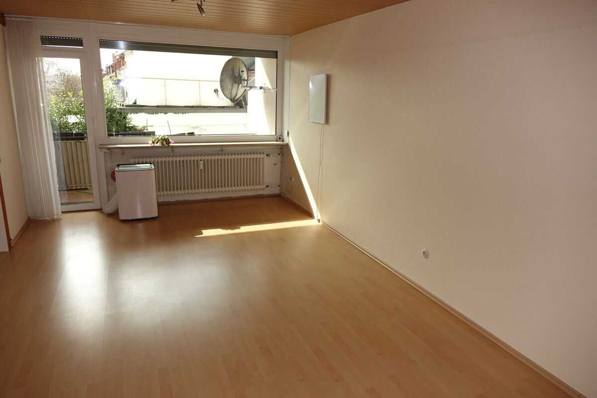 2 ZKB mit Balkon und Garage – Saarbrücken – Vorschaubild 3