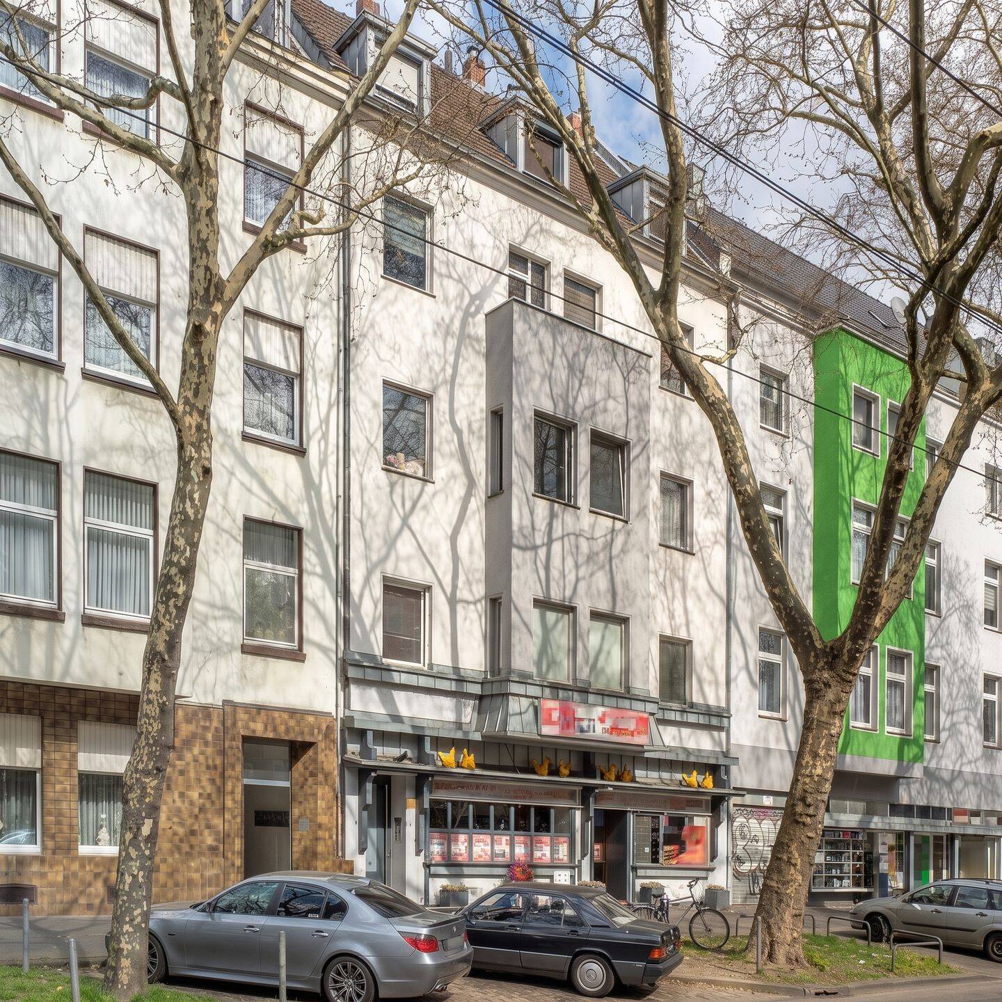 Ertragsstarke Kapitalanlage: Boardinghouse, Gastronomie & vier Wohnungen in Köln-Buchforst