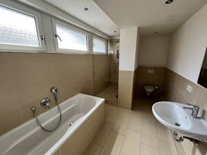 3 months'Net Rent Free+500€ Move In Voucher and Garage Spot included – 65185 Wiesbaden – Vorschaubild 5