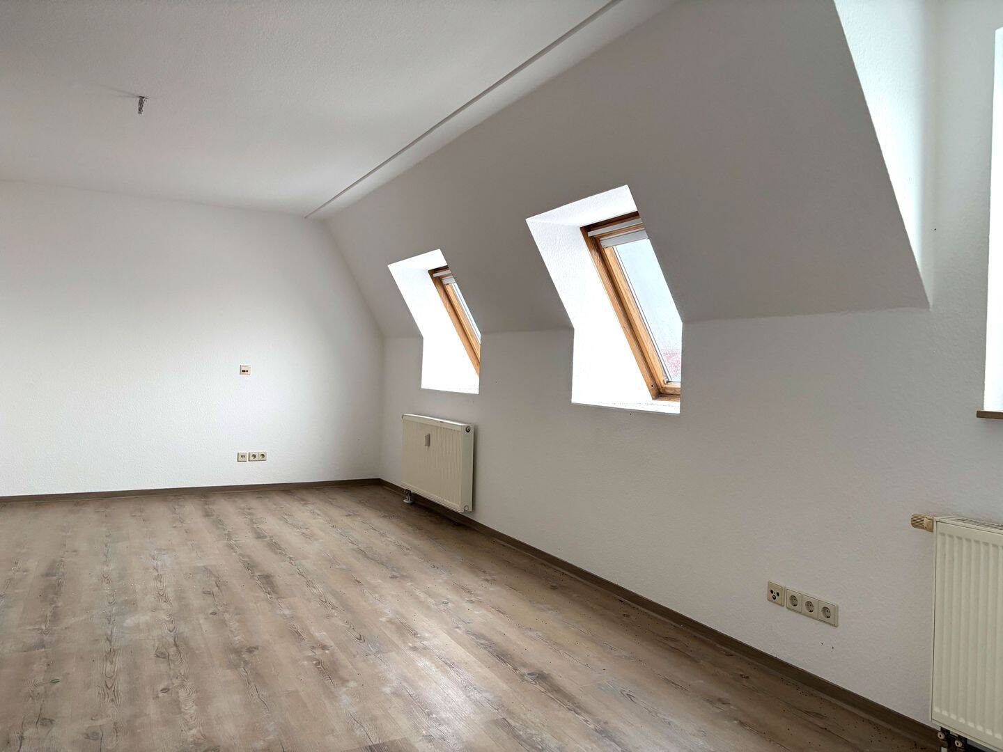 FÜR SENIOREN // Charmante 1-Raum-Wohnung in Service-Wohnanlage für Senioren – Leipzig – Vorschaubild 5