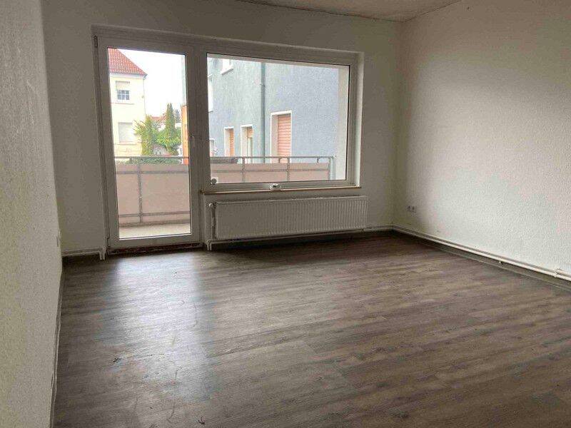 Helle 3-Zimmer Wohnung frei!
