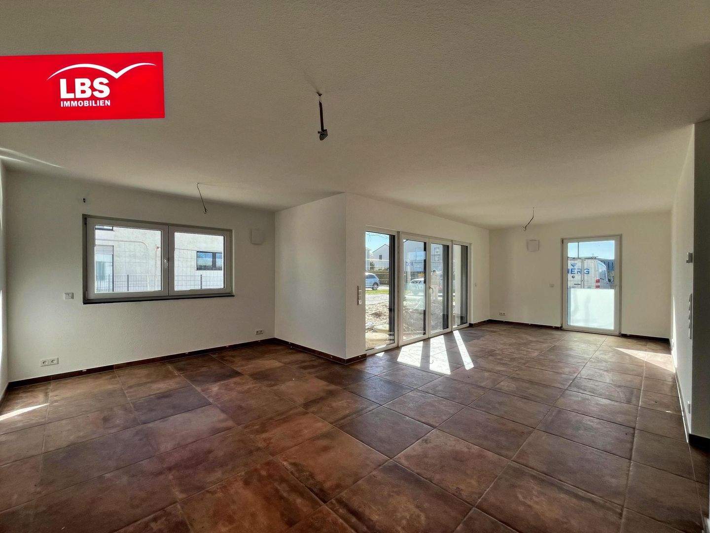HAFENLOFT - Exklusive Erdgeschoss Wohnung mit Garten an der Marina