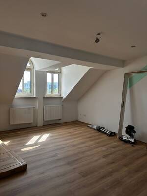 frisch sanierte 1,5-Zimmer Wohnung – 90762 Fürth – Vorschaubild 2
