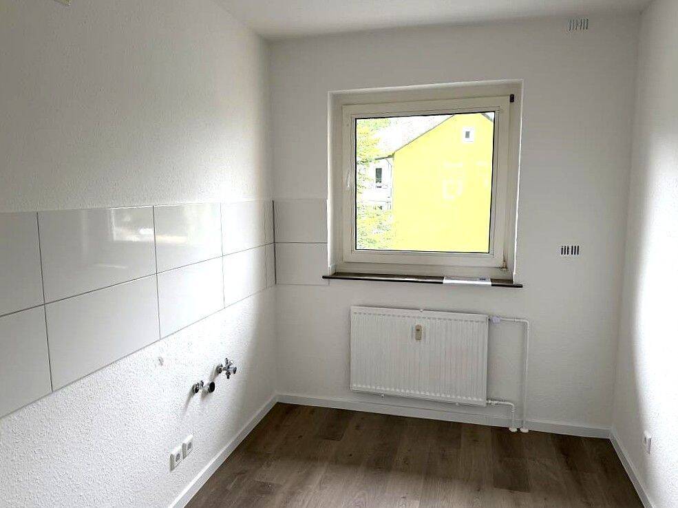 Frisch renoviert. Frisch verliebt. / Freshly renovated. Falling in love all over again. – Hagen – Vorschaubild 9