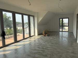 Komfortabler Neubau-Erstbezug mit großem Südbalkon in ruhiger Lage von Leverkusen-Quettingen