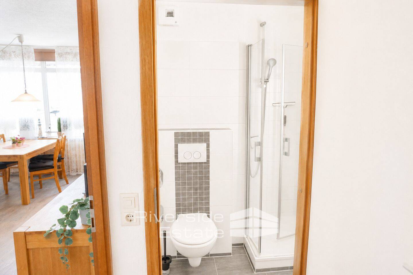 Heiligenhafen | Gepflegte 2-Zimmer-Ferienwohnung mit Schlafnische und Weitblick – Heiligenhafen – Vorschaubild 7