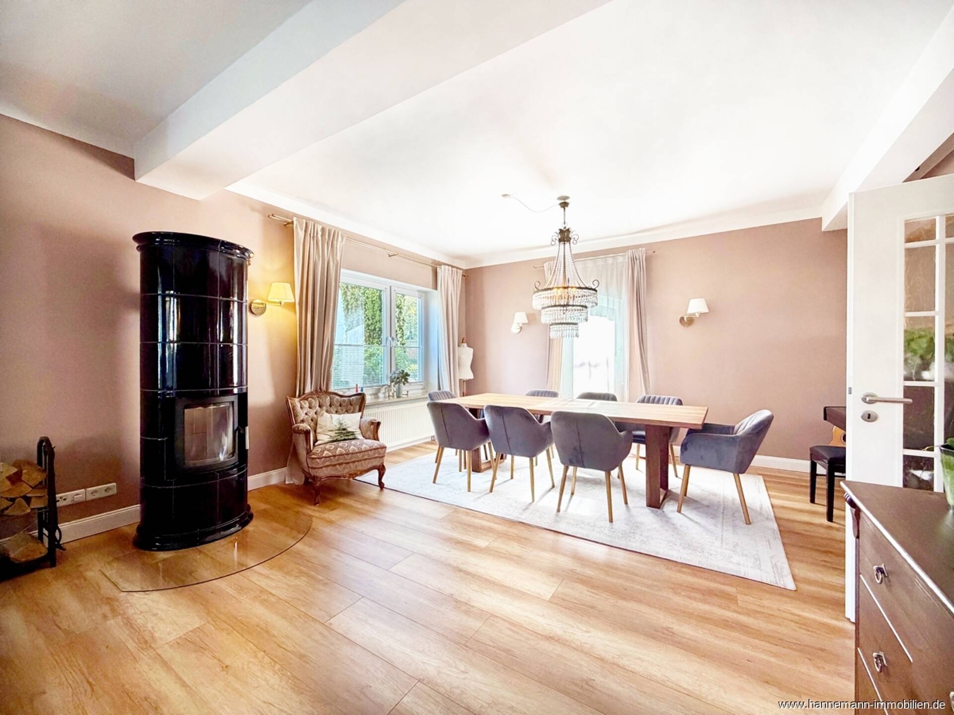 Einfamilienhaus in 22880 Wedel mit 225,6 m² kaufen