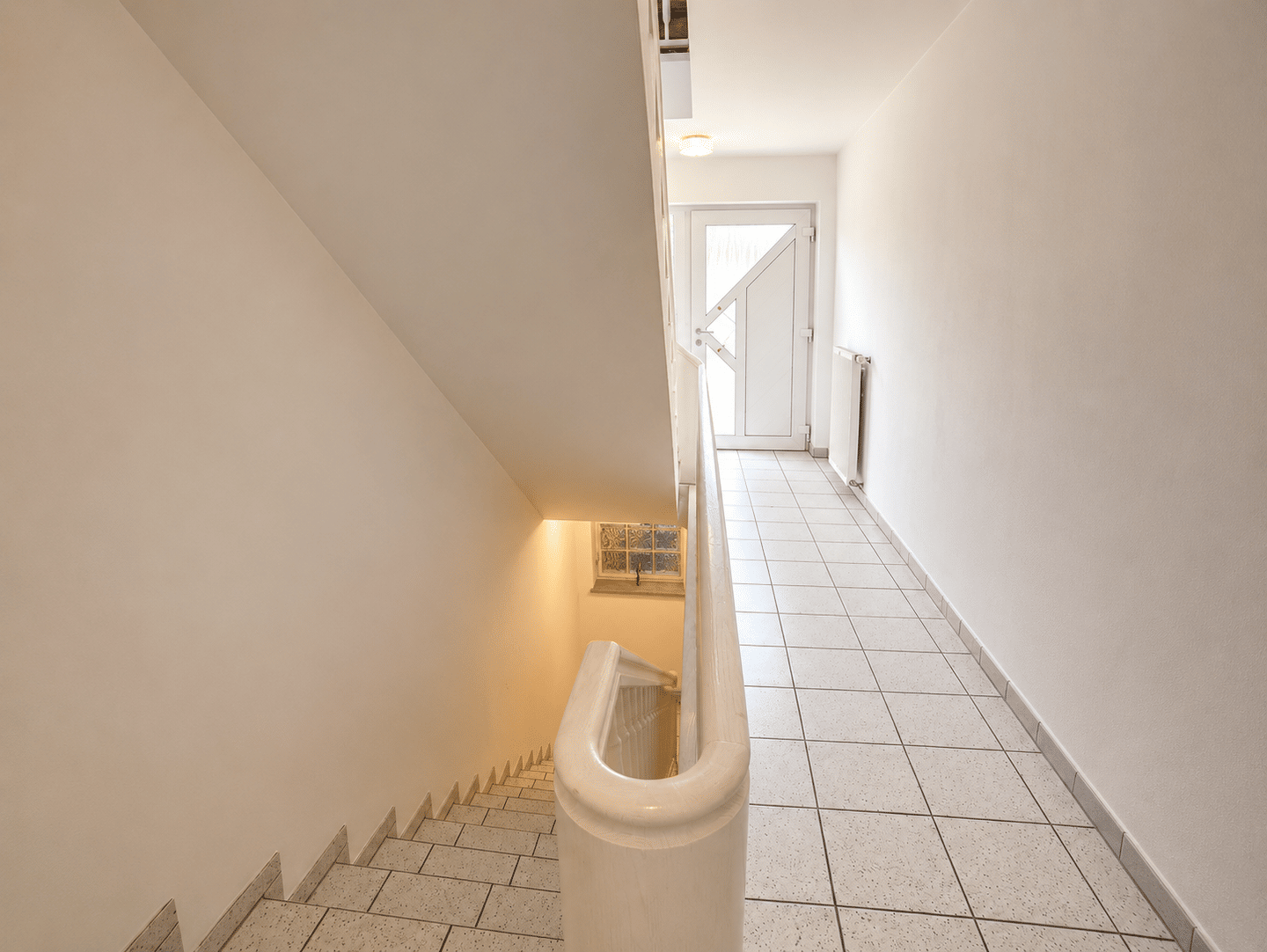 Gemütliche 1-Zimmer-Terrassenwohnung – Bernried – Vorschaubild 2