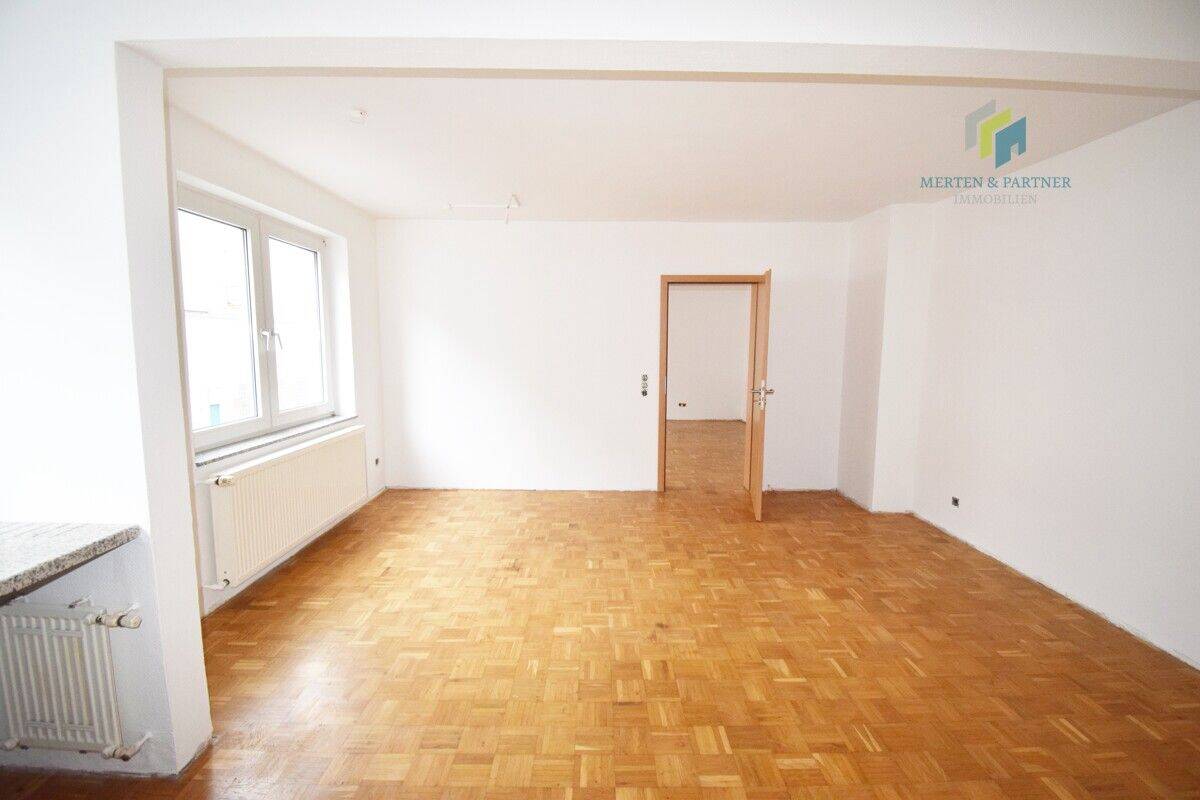Modernisierte Wohnung im 1. Stockwerk – Wuppertal – Vorschaubild 4