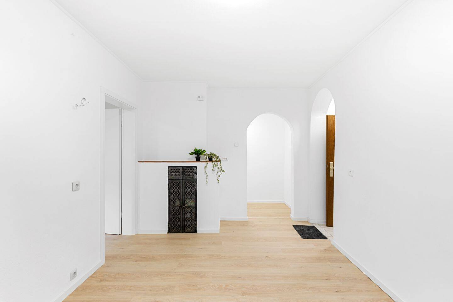 Naherholung wenige Gehminuten entfernt! 2-Zimmer Eigentumswohnung frisch renoviert – Regensburg – Vorschaubild 6