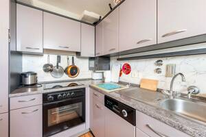 Loftgefühl mit 3,70 m Deckenhöhe & seltenes Dachterrassen-Potenzial in München – 80993 München – Vorschaubild 7