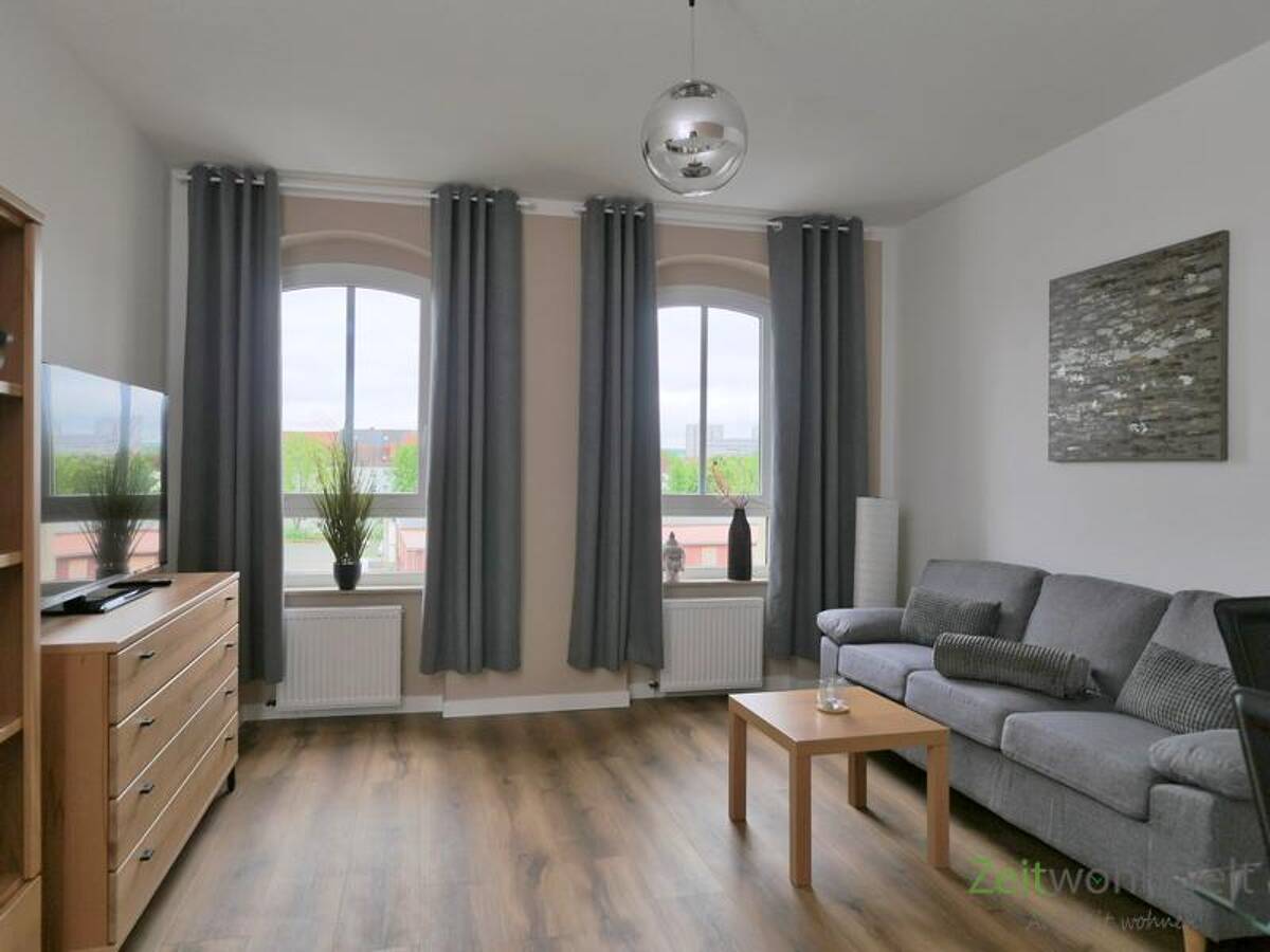 (EF1384_M) Erfurt: Krämpfervorstadt, neu sanierte und neu möblierte 2-Zimmer-Wohnung mit Balkon – 99085 Erfurt – Bild 1 von 9