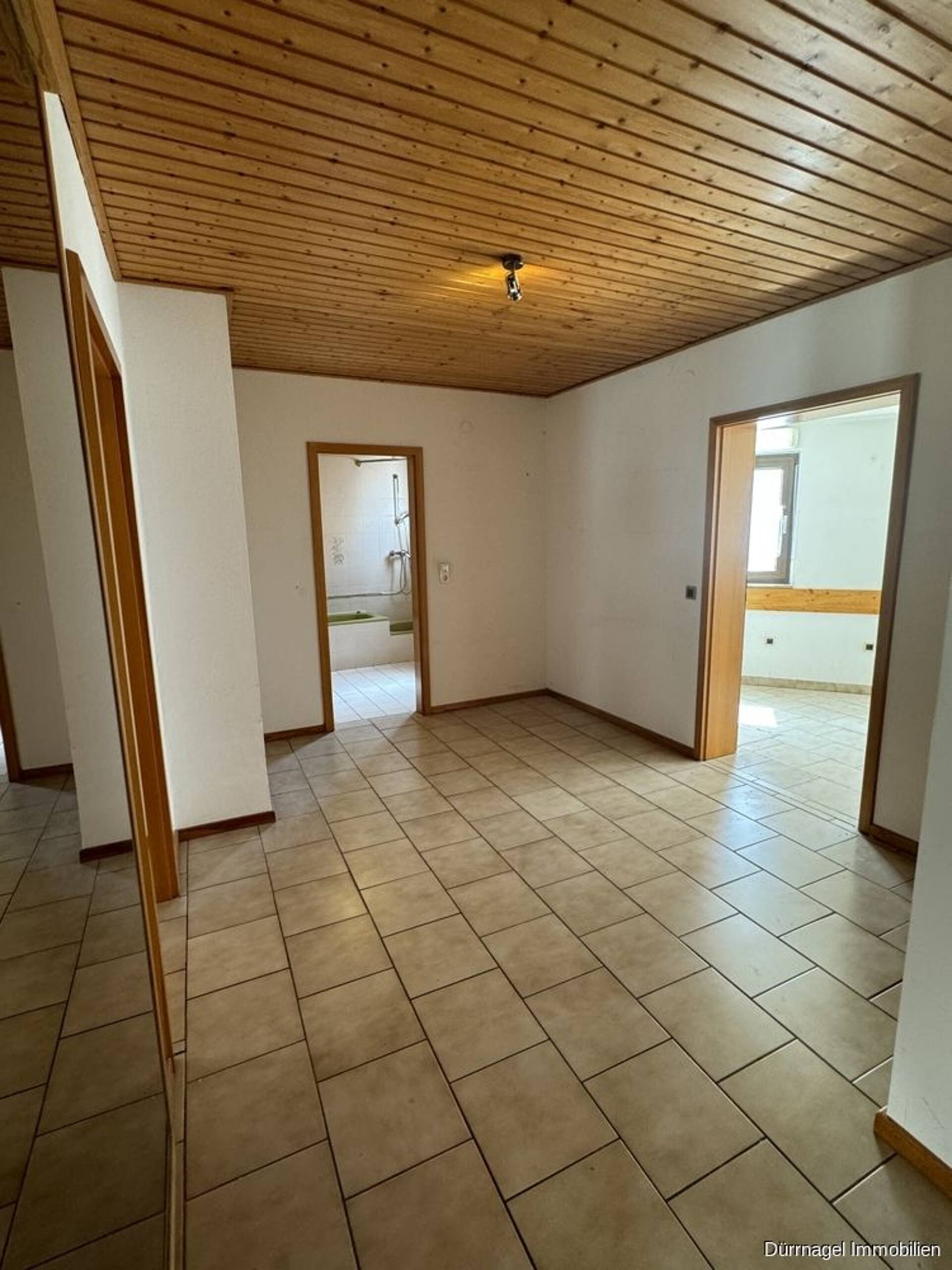 Mehrfamilienhaus in 97084 Würzburg mit 158 m² kaufen