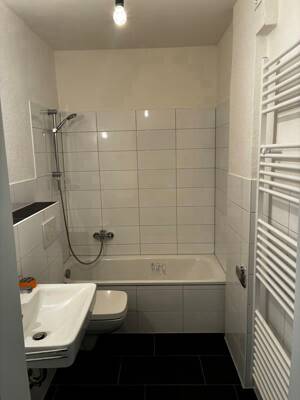 Ein tolles Wohngefühl: interessante 3,5-Zimmer-Wohnung – 44328 Dortmund – Vorschaubild 8