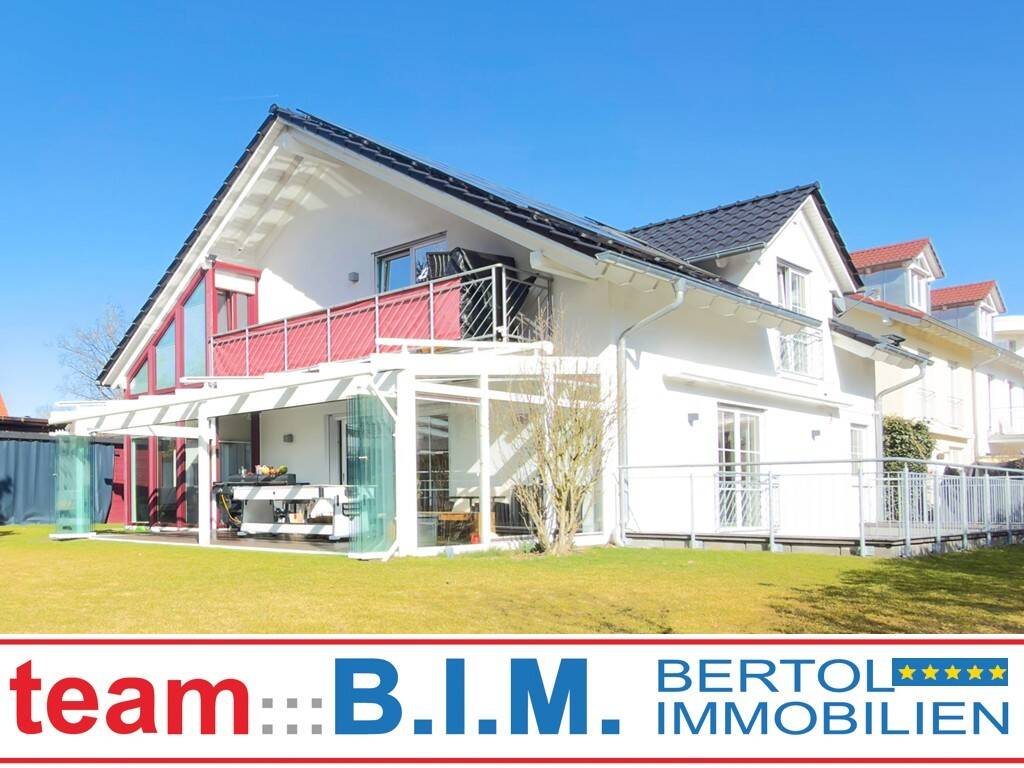 Außergewöhnliches Grundstück | Haus: wie neu, großzügig, hell | Pool, PV, Wärmepumpe – München – Bild 1 von 9