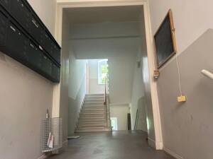 Hell, charmant, bezugsfertig: 2-Zimmer-Wohnung mit Einbauküche und Balkon! – 6110 Halle (Saale) – Vorschaubild 3