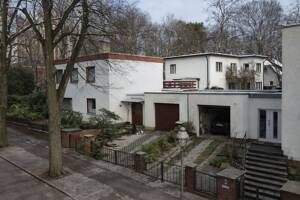 Gepflegtes Einfamilienhaus mit Garten und Garage in Berlin – 13469 Berlin – Vorschaubild 3