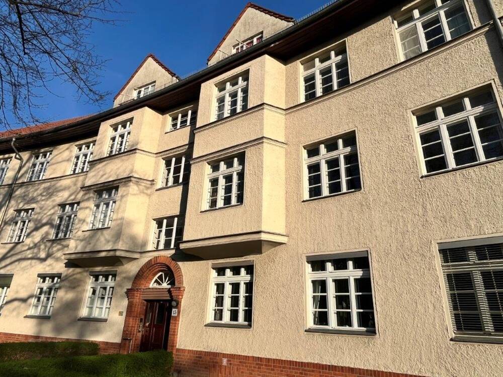 ca. 5 m² Süd/Ost Balkon am Breitenbachplatz – Berlin – Vorschaubild 4