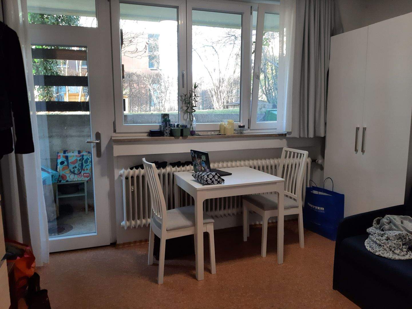 Schickes kleines Souterrain-Appartement, möbliert, Nähe U-5 – München – Vorschaubild 2